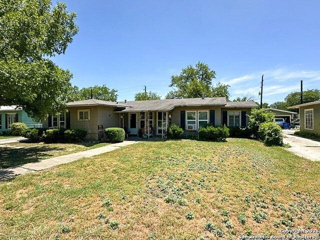 2418 And 2424 W Woodlawn Ave, San Antonio