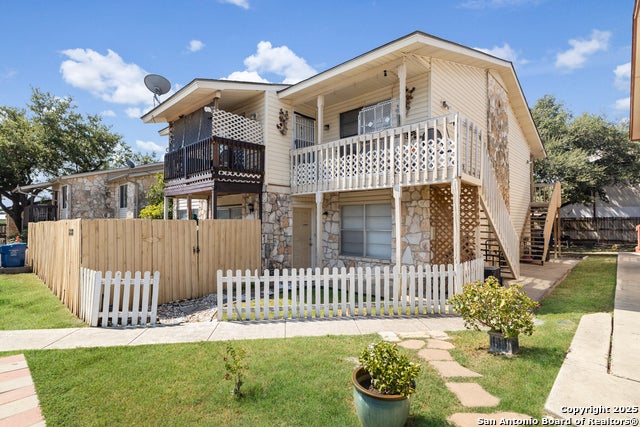 5818 Shadow Glen, San Antonio