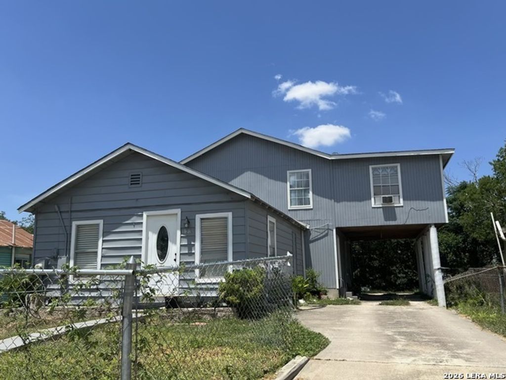 123 W Mitchell, San Antonio