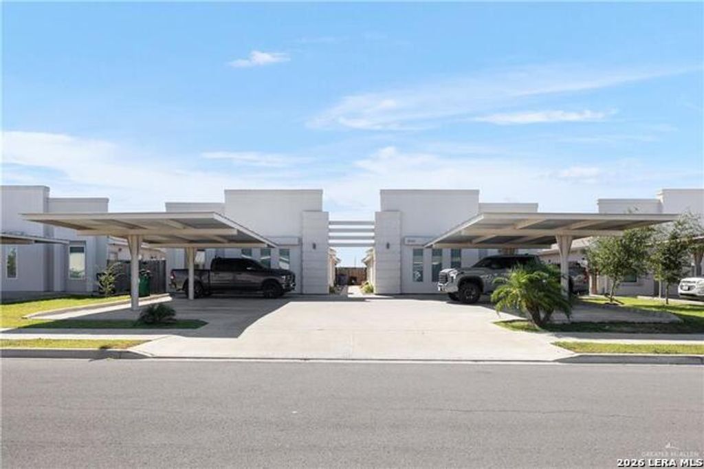 3900 Las Vistas Lane, Weslaco