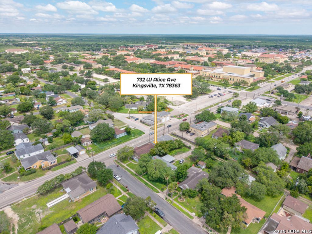 732 W Alice Ave, Kingsville