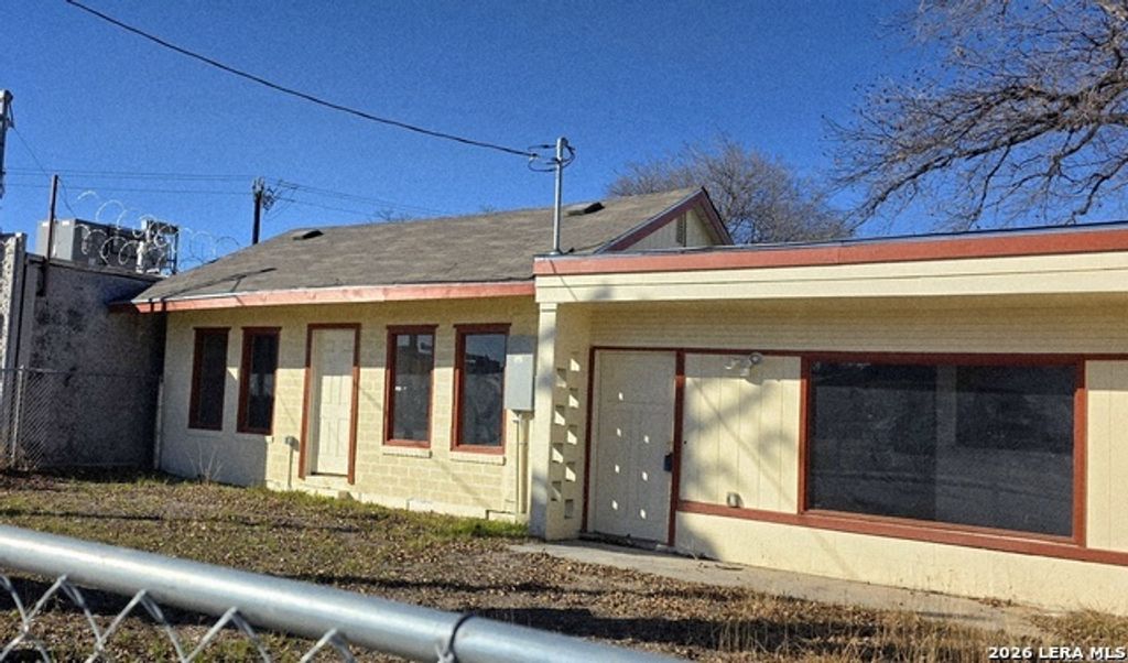 1211 Gladstone, San Antonio