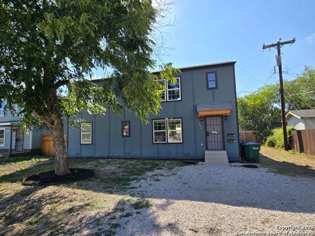 2815 S Pine St, San Antonio