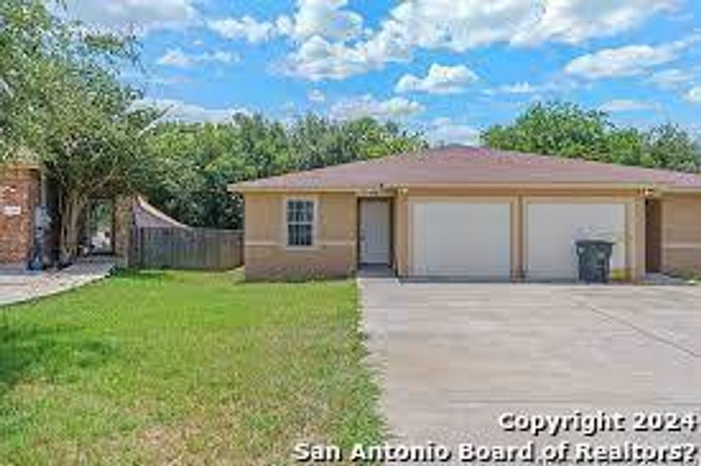 280 Rosalie Dr, New Braunfels