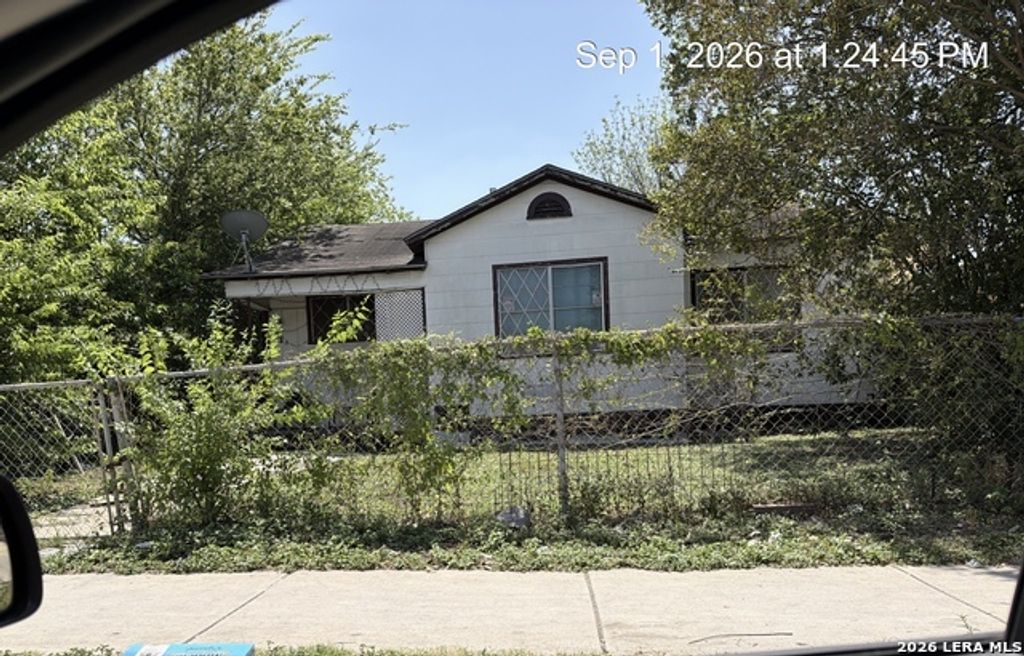 4406 W Commerce, San Antonio