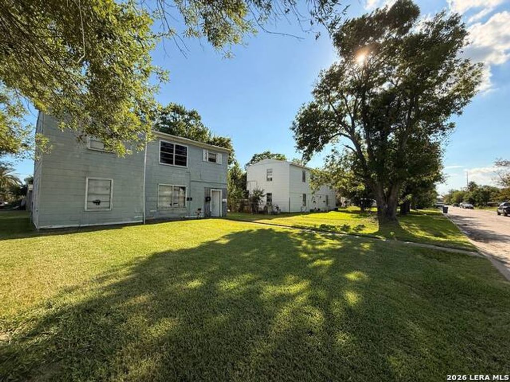 1101 1st Ave N, Texas City