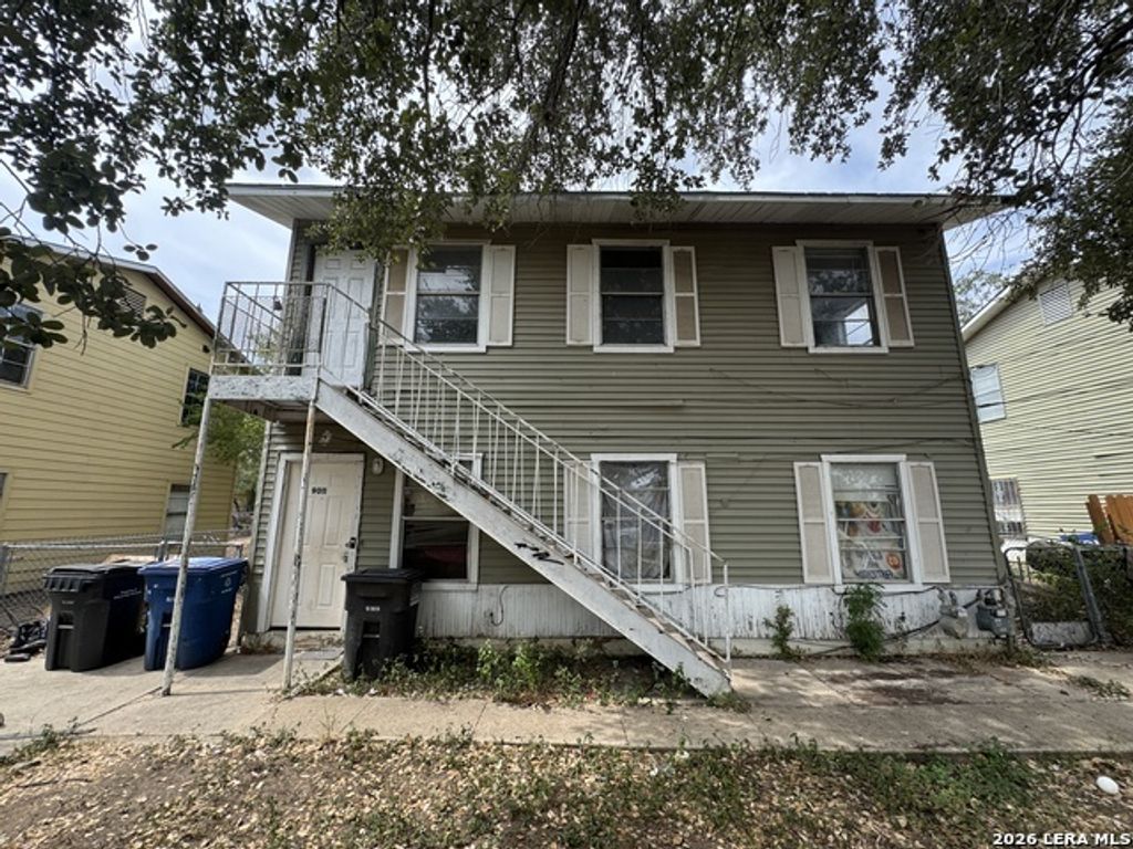 9013 Garnett Ave, San Antonio
