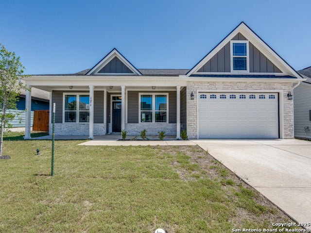 171 Lost Maples Way, Marion