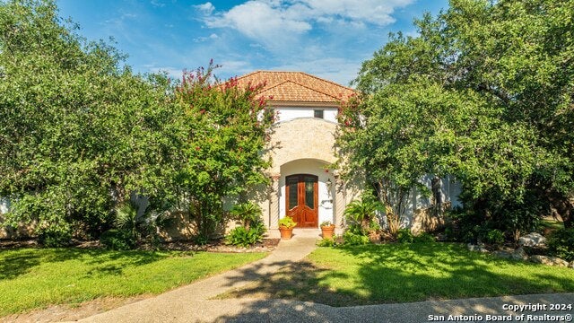 22 Royal Gardens Dr, San Antonio