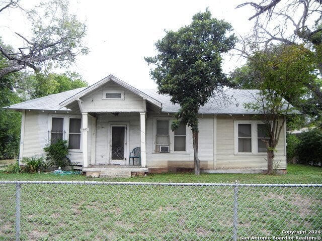 1845 Saltillo St, San Antonio