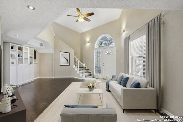 638 Spacious Sky, San Antonio