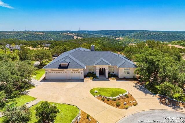 2029 Crown Ridge, Kerrville