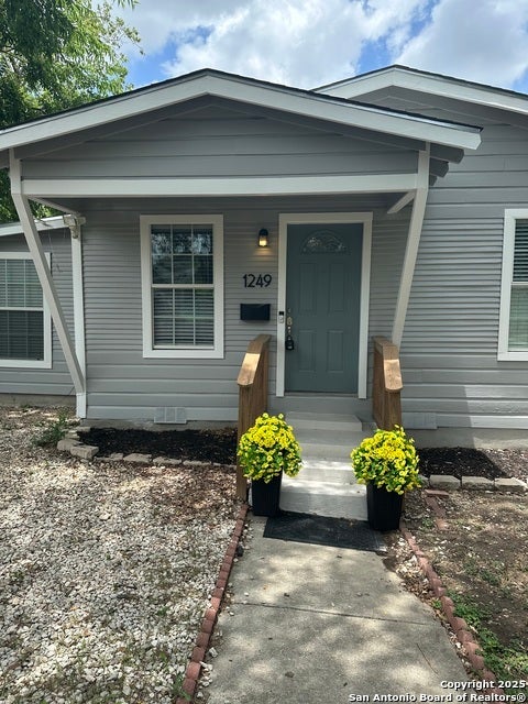 1249 W Hermosa Dr, San Antonio