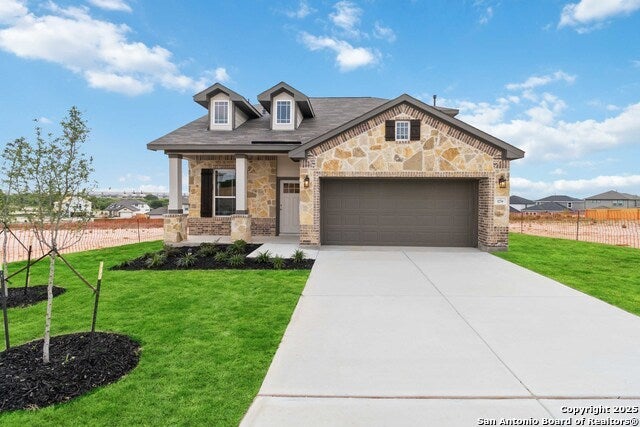 179 Ashley Loop, San Antonio