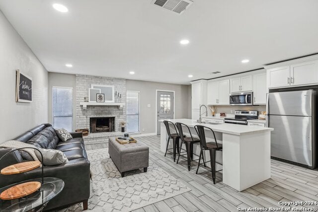 4911 Dare, San Antonio