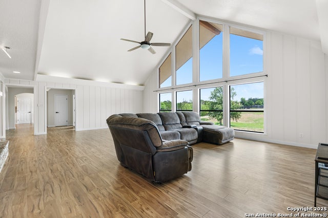 2044 Medina Hwy, Kerrville