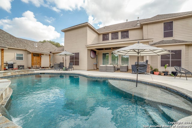 192 Sunrise Hill, Castroville