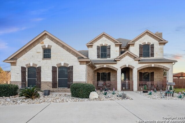 6904 Laura Heights, Schertz