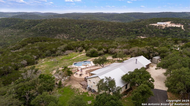 112 Mountain Laurel Ln, Pipe Creek