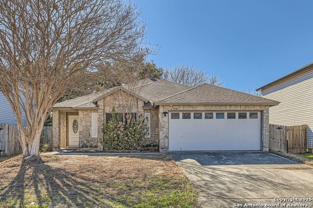 5147 Senisa Springs, San Antonio