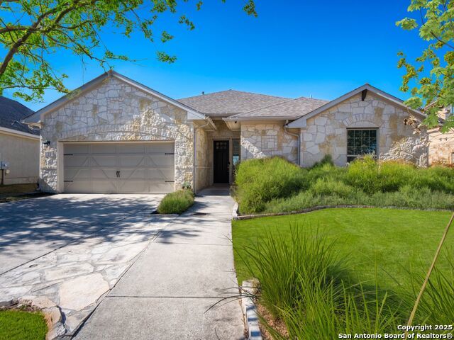120 Escalera Cir, Boerne