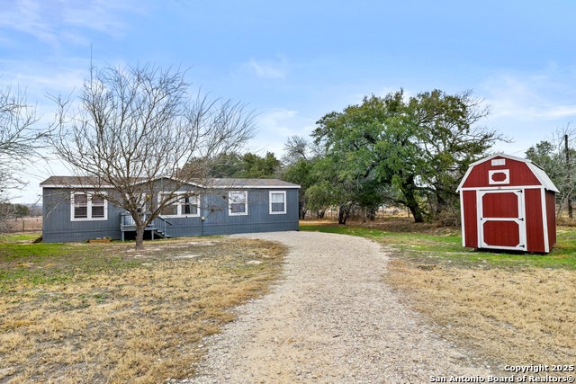 24720 Brownleaf Dr., San Antonio