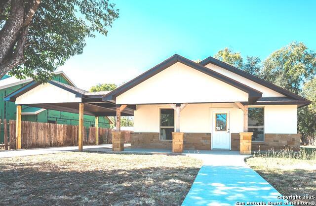 329 Cottage St, Kerrville