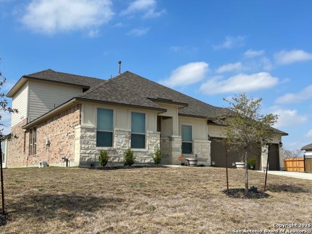 5319 Guston Hall, San Antonio