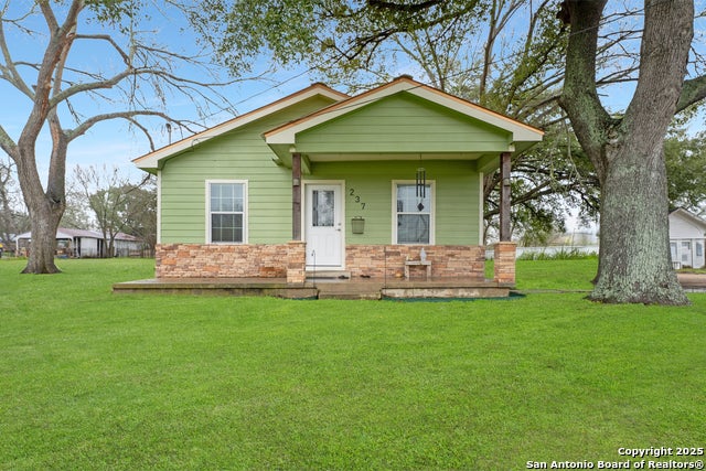 237 San Marcos, Luling