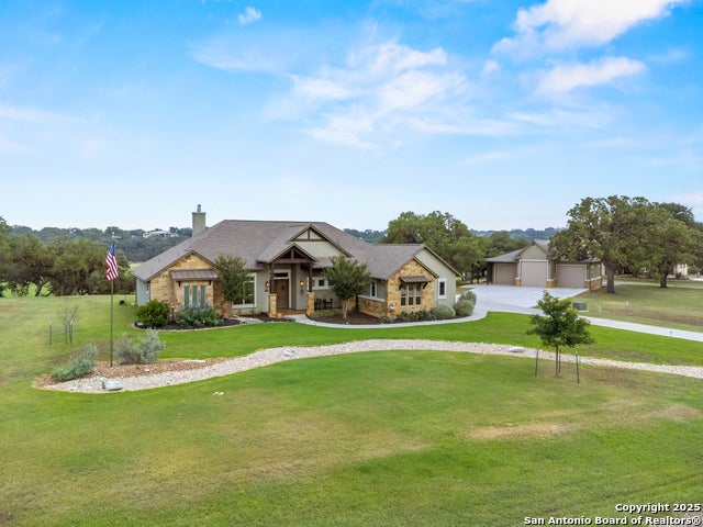 228 Lucky Ridge, Bandera