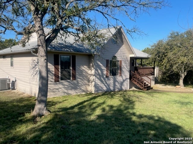 1049 Summit Ridge, New Braunfels