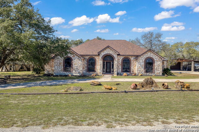 229 Legacy Trail Dr, La Vernia