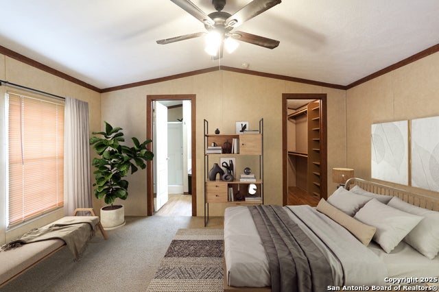 385 W County Road 5719, Devine