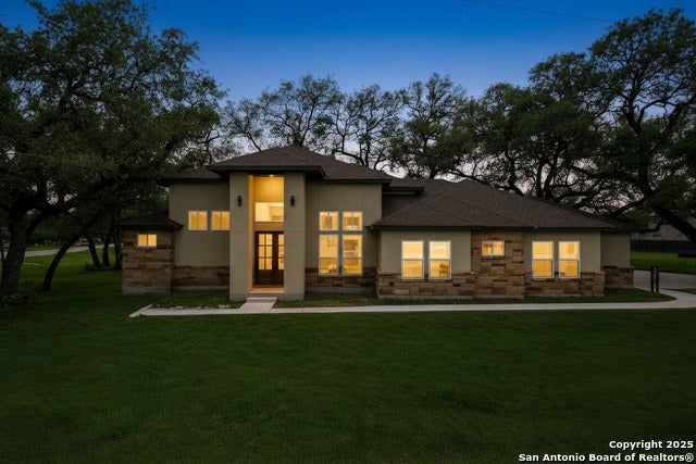 101 Vintage Run Dr, La Vernia