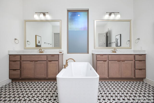 1386 Lyme Park, Bulverde