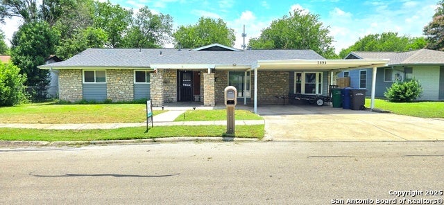 5894 Castle Run, San Antonio