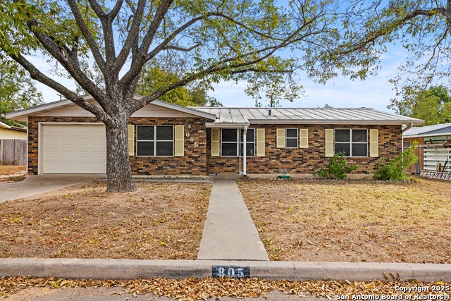 805 N Edison, Fredericksburg