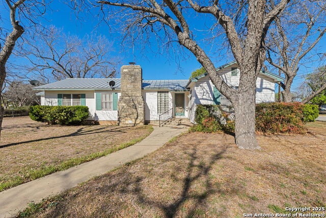 2602 Avenue K, Hondo