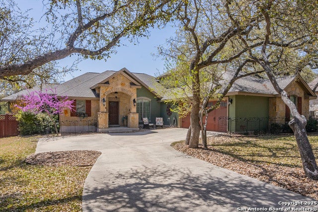 26441 White Eagle, San Antonio