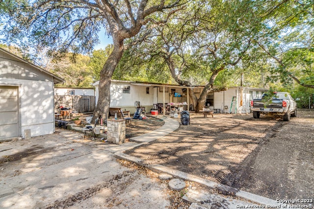 7511 Jamie Wynell Cir, San Antonio