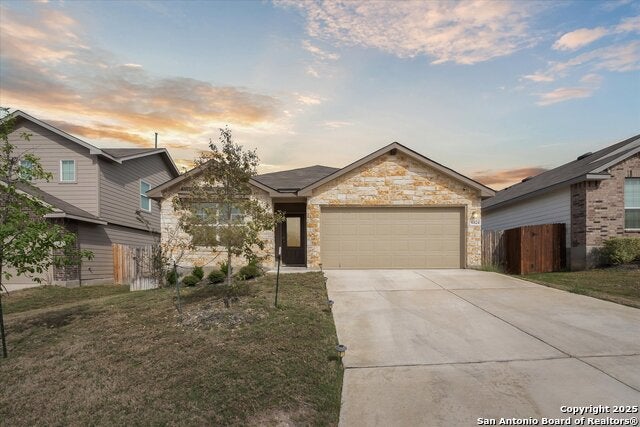 6824 Kingsley Edge, San Antonio