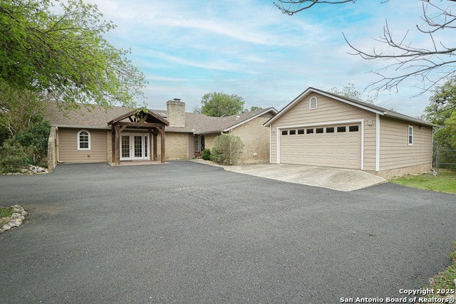 30649 Buck Ln, Bulverde