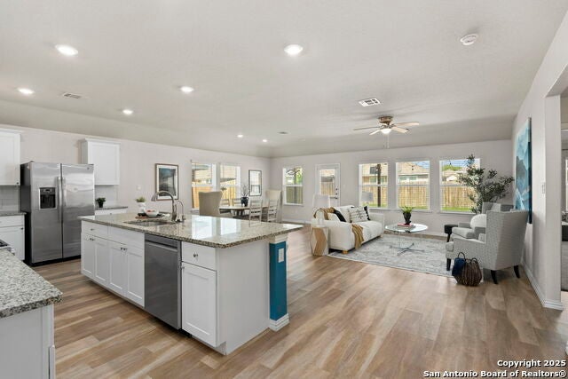 8525 Norias Wheel, San Antonio