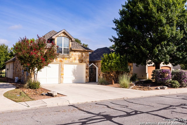 2885 Rock Barn Drive E, Kerrville