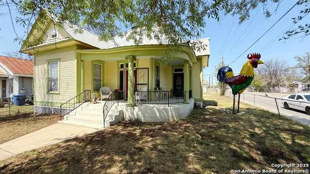 1503 W Houston, San Antonio