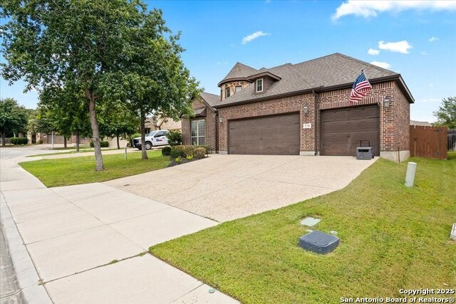 2714 Cedar Ridge Dr., New Braunfels