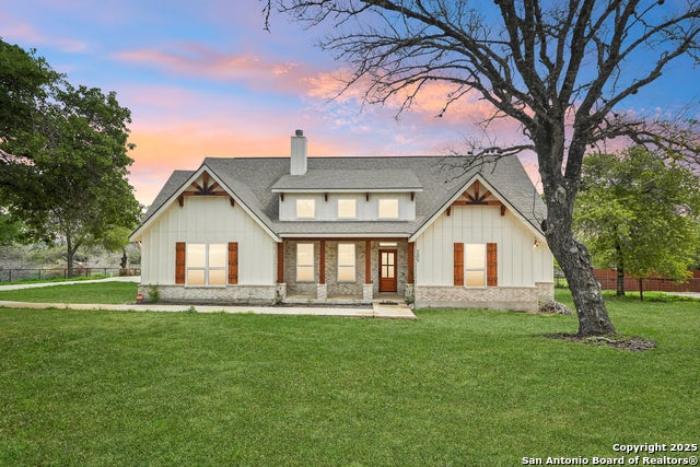 205 Patchwork Corners, Poteet