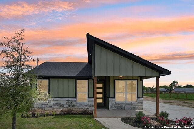 16924 Rancho Escondido, Atascosa