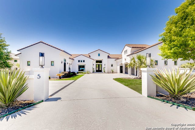 5 Montivillers, San Antonio