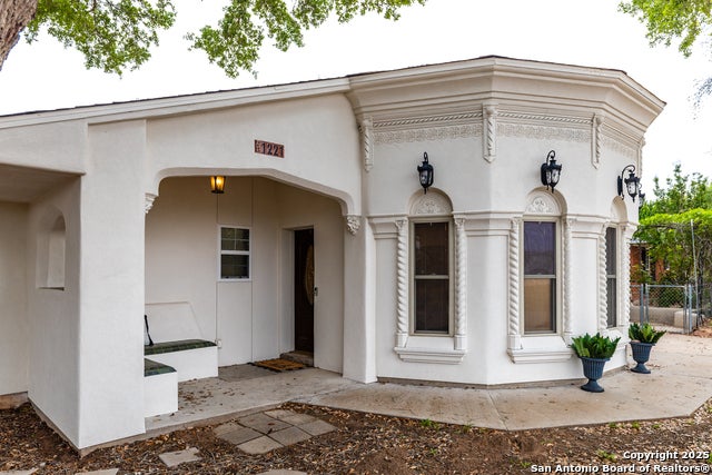 1221 Encino, Pleasanton